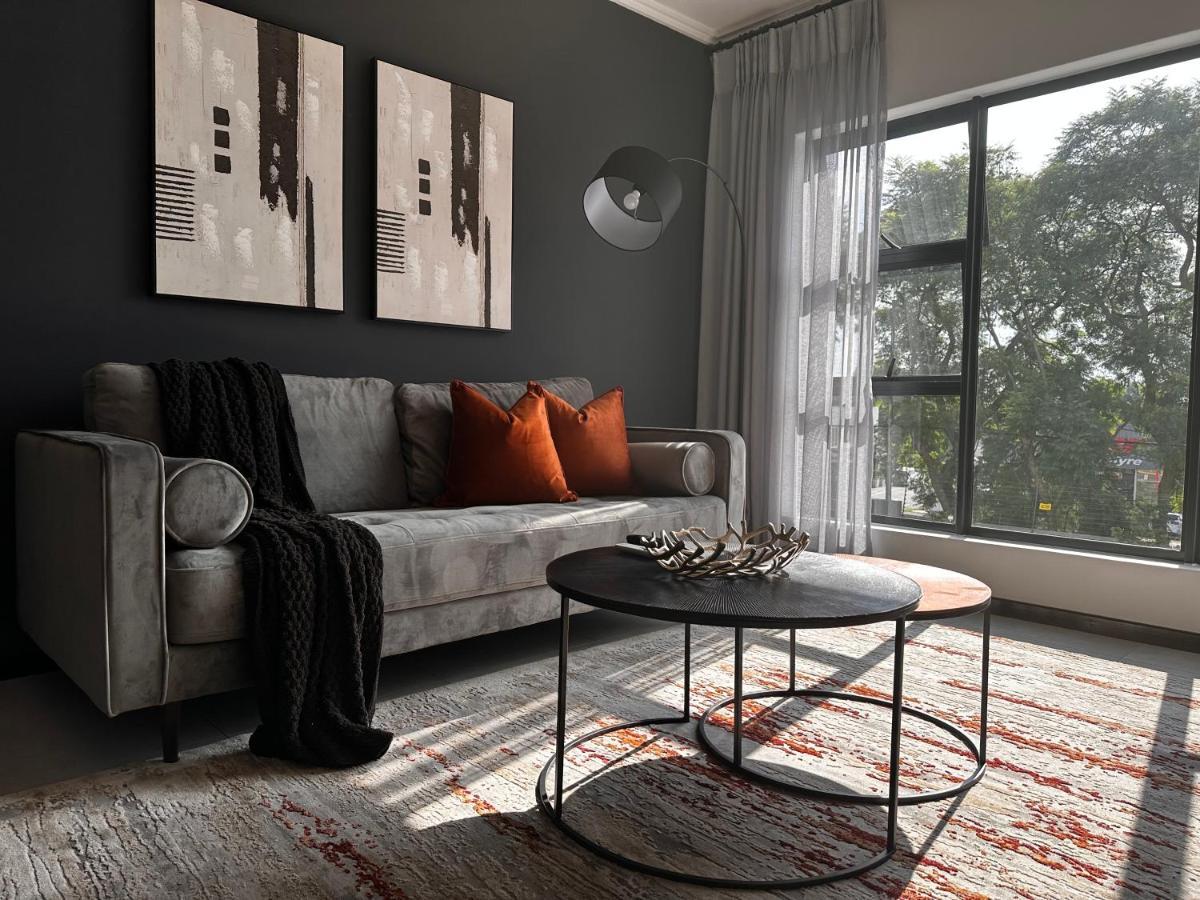 Stylish Executive Apartment With Power Backup Johannesburg Eksteriør bilde